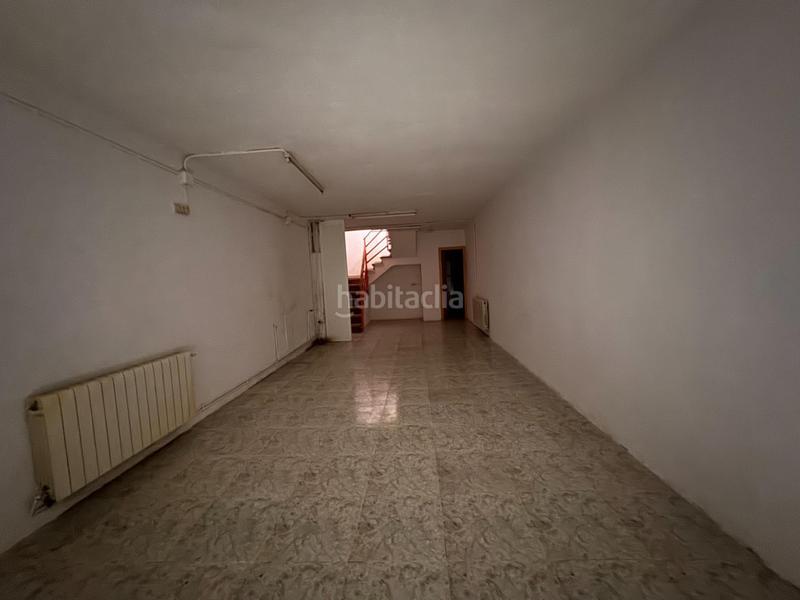 Foto 11c28721-6213-4710-ba25-216df741e937. Local comercial amplio local comercial en sant andreu, avinguda meridiana en Barcelona