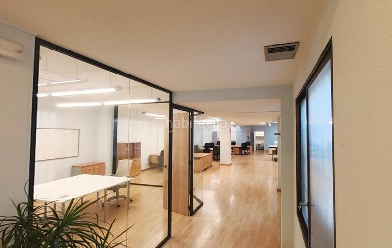 Foto 02b65918-2d16-40a9-ab16-5e9baff8ee66. Rent office space with heating in Dreta de l´Eixample Barcelona