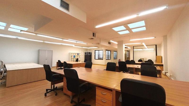 Foto 401acba1-e393-4c44-bbfd-7b165a2b5571. Rent office space with heating in Dreta de l´Eixample Barcelona