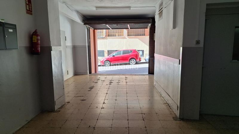 Foto 22ccf1f7-4a78-4eb2-ac3f-26b2a6545b3f. Alquiler local comercial local en venta o alquiler en calle rosselló, 105 barrio de cerdanyola en Mataró