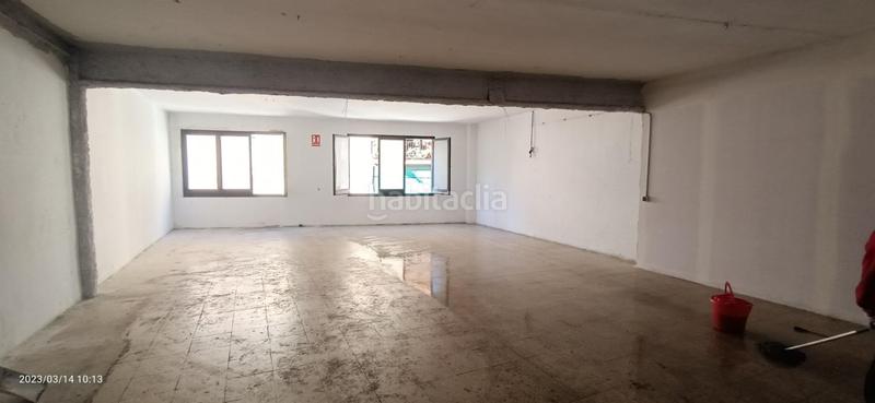 Foto 8c8ac3df-a024-4e31-9a0c-2a25d7043aa8. Lloguer local comercial a Cerdanyola Sud Mataró