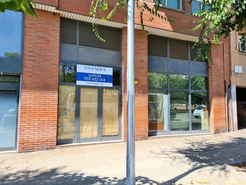 Foto c89a0758-ad09-4c99-8358-9c0bc8ee2349. Alquiler local comercial alquiler local comercial en calle felipe ii, 1 Navas en Barcelona