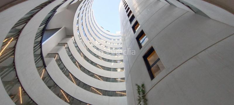 Foto b348c763-76e0-4344-9f46-8de74bf28256. Alquiler local comercial  en alquiler en calle parcerisa, 23 La Bordeta, en Barcelona