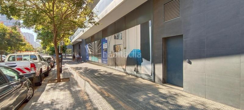 Foto f852fb0c-5dfb-4062-b32c-72ccdea27235. Miete geschäftsraum in La Bordeta Barcelona