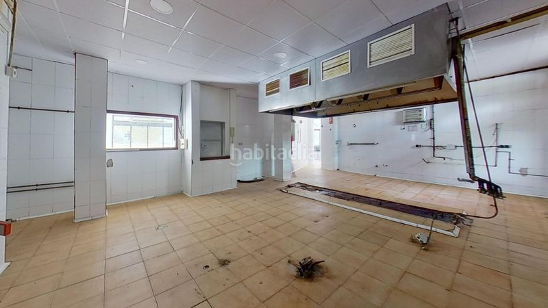 Foto 6ee73685-1e05-4d64-a010-00ffebed32e5. Local comercial a Centre Prat de Llobregat (El)