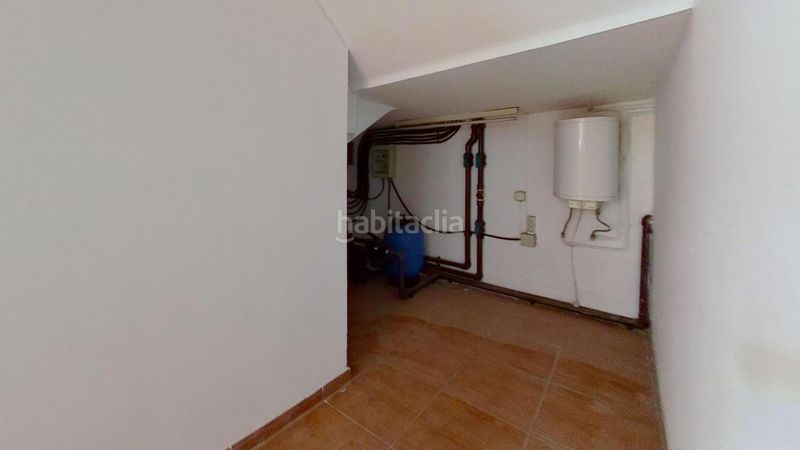 Foto a7d4a005-e086-4130-a91f-04687b2feeb8. Local comercial a Centre Prat de Llobregat (El)