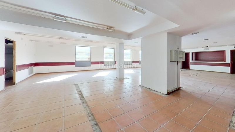 Foto ae0caf4c-6b4f-45b4-8bc6-97461e021b2d. Local comercial a Centre Prat de Llobregat (El)