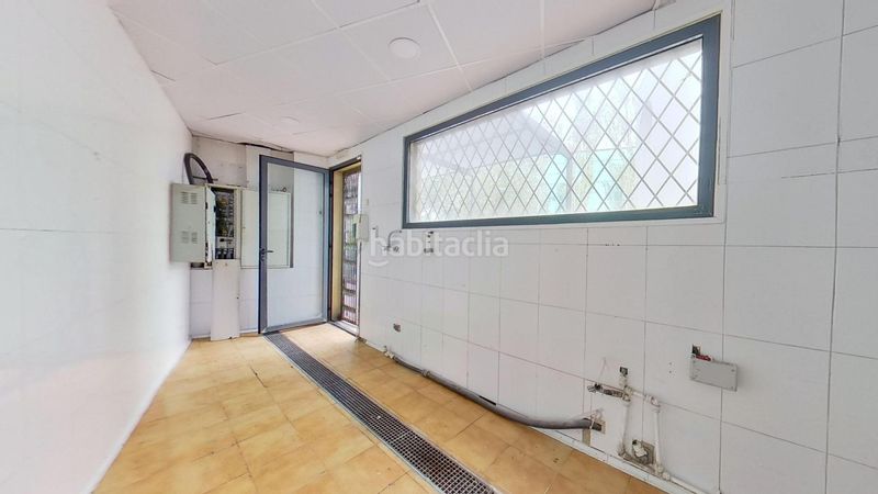 Foto c2e1e707-84e4-4401-8e25-2ae9d1571783. Local comercial a Centre Prat de Llobregat (El)