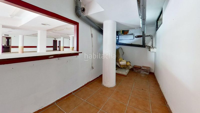 Foto cef8691b-db26-4974-aa00-44d36a93e53e. Local comercial a Centre Prat de Llobregat (El)