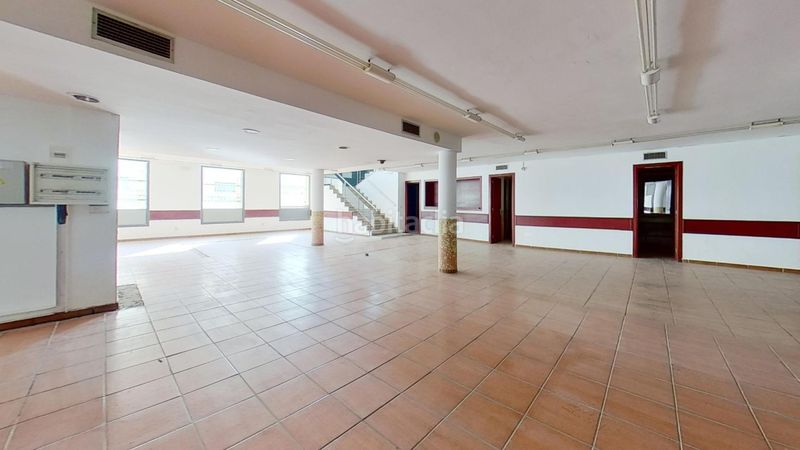 Foto d2ecd9a0-6915-4b48-bd07-c6519ab3c491. Local comercial a Centre Prat de Llobregat (El)