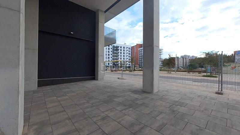 Foto 128b64cb-04f6-42bf-a986-bbfc831cab0e. Locale commerciale in La Verneda - La Pau Barcelona