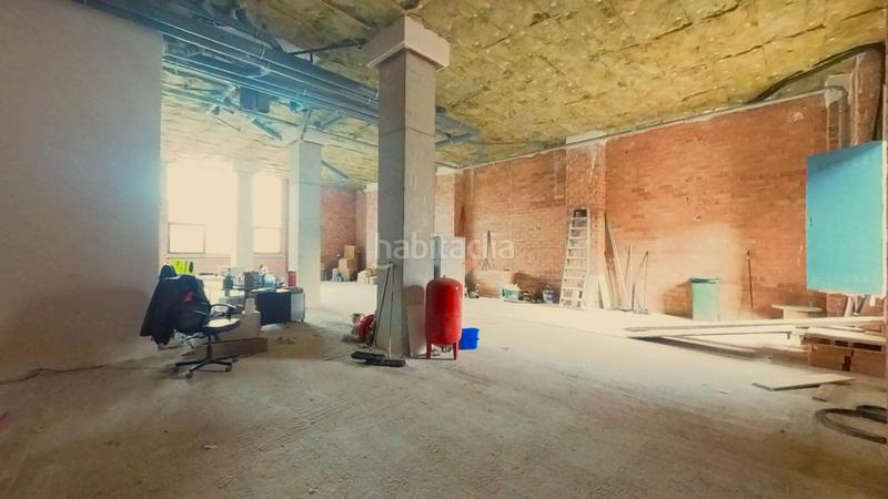 Foto 28dedf80-2f68-4d5e-a532-e87541e57974. Locale commerciale in La Verneda - La Pau Barcelona