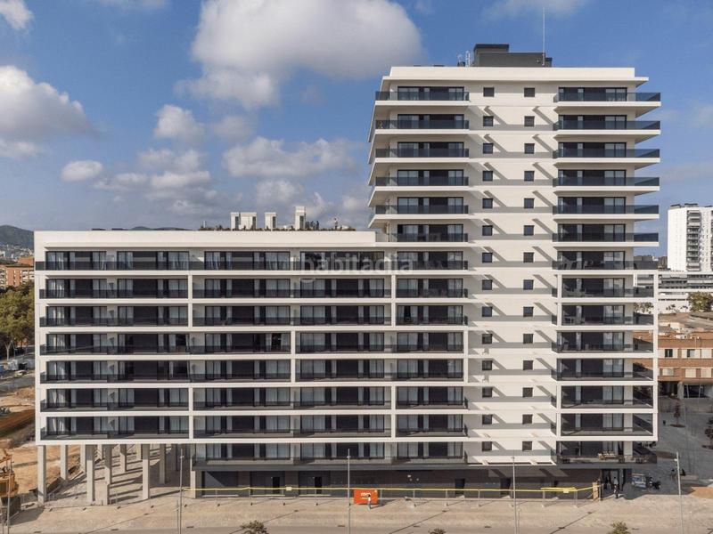 Foto 91d4b636-5123-4a26-a0d8-b8b535206295. Locale commerciale in La Verneda - La Pau Barcelona