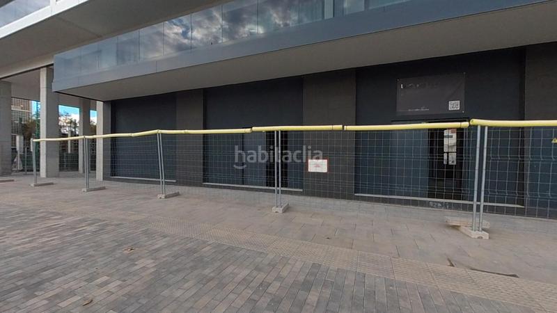 Foto b813abb0-107c-4970-9c13-2fb7ac155426. Locale commerciale in La Verneda - La Pau Barcelona