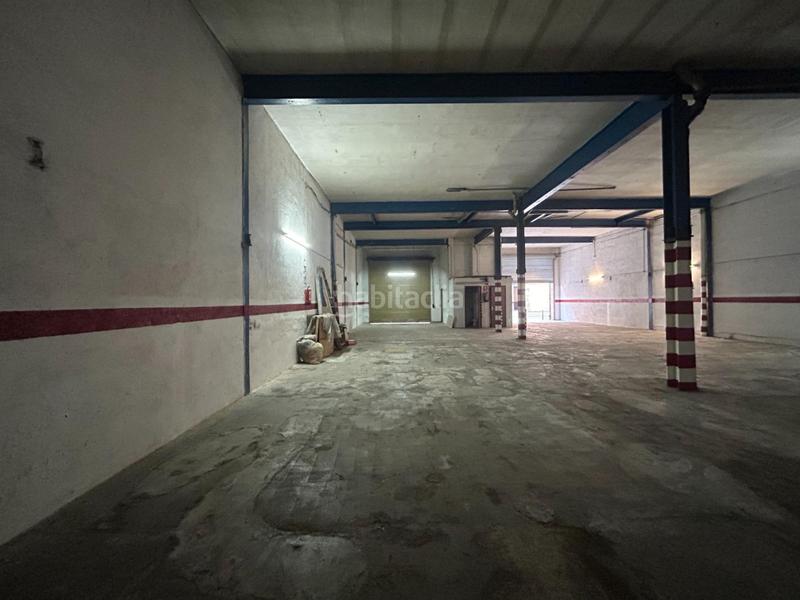 Foto 86f2d185-61ff-4fcb-9822-da46eb88e76e. Alquiler local comercial en el vendrell - sant vicenç 23 local comercial diáfano en alquiler en av. sant vicenç, el vendrell en Vendrell (El)