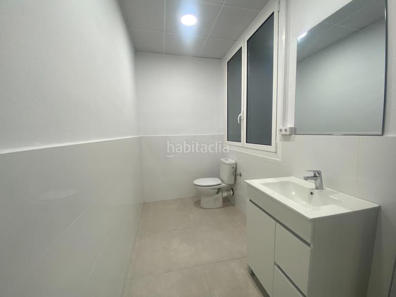 Foto f0103a40-89b6-4738-85c7-0fbb07109f70. Alquiler local comercial local en alquiler en calle zamora Poblenou, en Barcelona