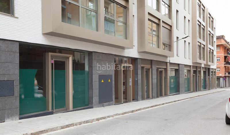Foto 1177aed2-e285-40d8-9edf-fdf9edb63470. Alquiler local comercial  en alquiler en calle pizarro en Mataró