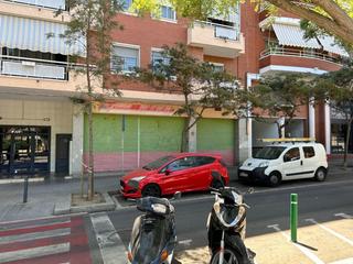 Lloguer Local Comercial  Viladecans - avenida roureda. Local comercial en venta en avda. de la roureda, 7, viladecans