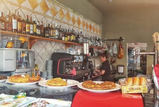 Traspàs Local Comercial  Barcelona - carrer comtes de bell-lloc. Restaurante en traspaso esquinero lic c3 calle comtes de bell ll