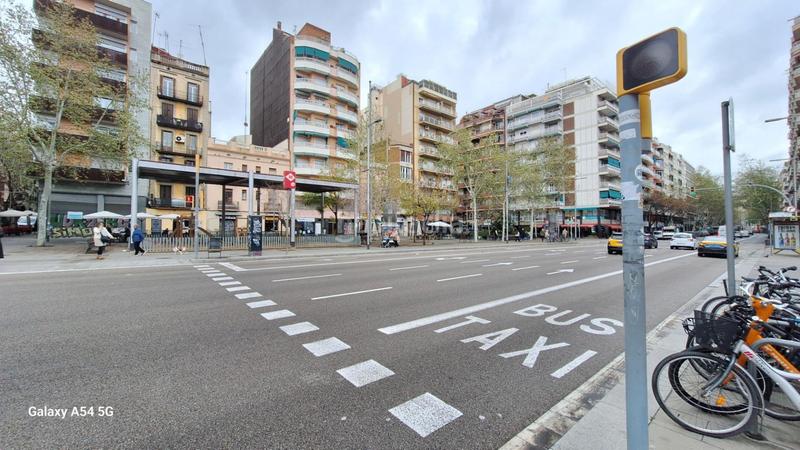 Foto 6af34712-b173-4445-bb26-da91e98f3d39. Traspàs local comercial a Barri de les Corts Barcelona