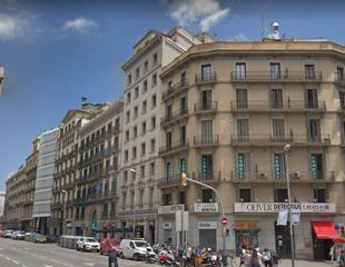 Oficina  Barcelona - ronda universitat. Oficina en venta, con rentabilidad, ubicada en ronda universitat