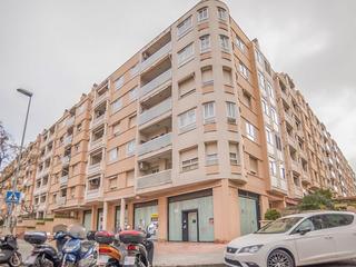 Geschäftsraum  Tarragona - calle blanca d anjou. Local comercial en venta, violant d hungria, 13 blanca d anjou,