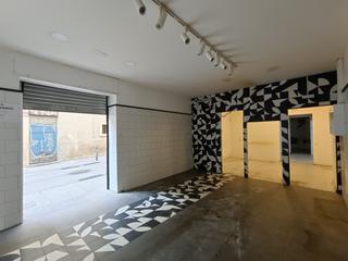Local Comercial en Barcelona - Calle Travessera de Gracia