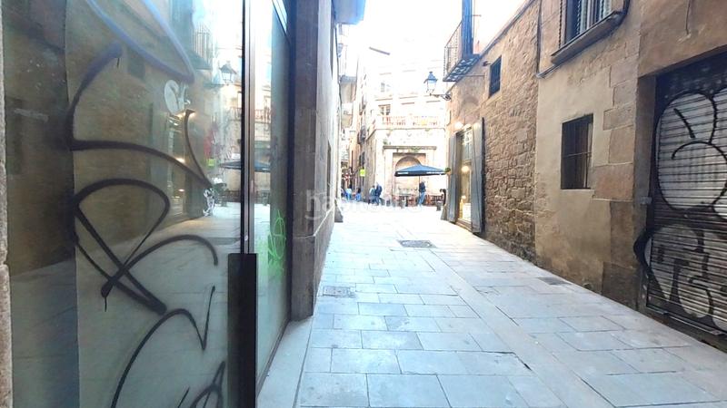 Foto 31f87152-70bf-4590-b91b-3ee374c83a26. Lloguer local comercial a Gòtic Barcelona