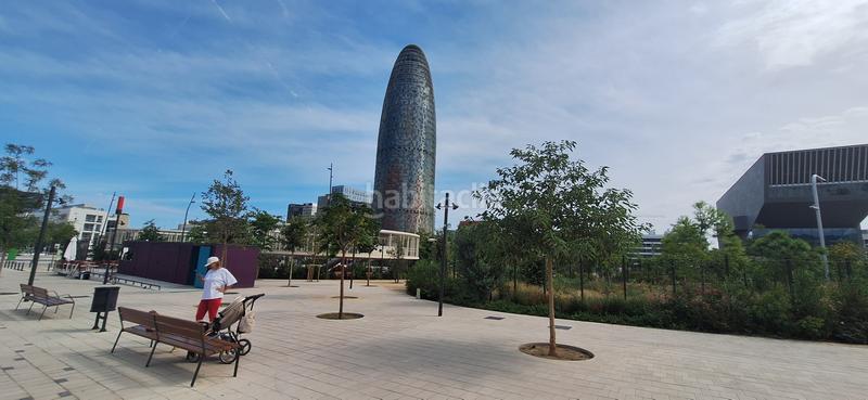 Foto 0033d83a-e3d1-4de2-90e3-8c84568c30cd. Miete büro in El Clot Barcelona