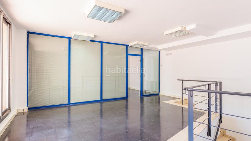 Foto 5c73fe9a-1e18-4601-89a0-767a3cf4c6ce. Miete büro in El Clot Barcelona