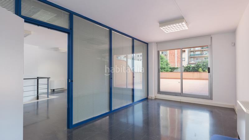 Foto 7e071d70-b20f-4203-9552-a7ceca93883a. Miete büro in El Clot Barcelona