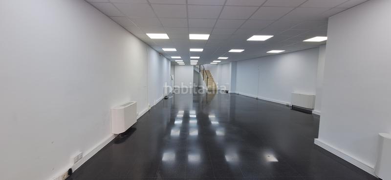 Foto ce1e3d8f-08de-4395-bc1e-03c01b2d0504. Miete büro in El Clot Barcelona