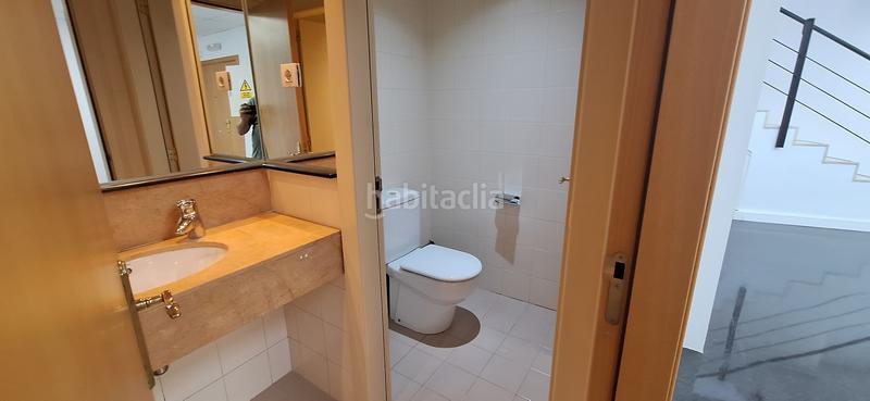 Foto f2784978-f2c9-42dd-a2eb-71681f6f54a1. Miete büro in El Clot Barcelona