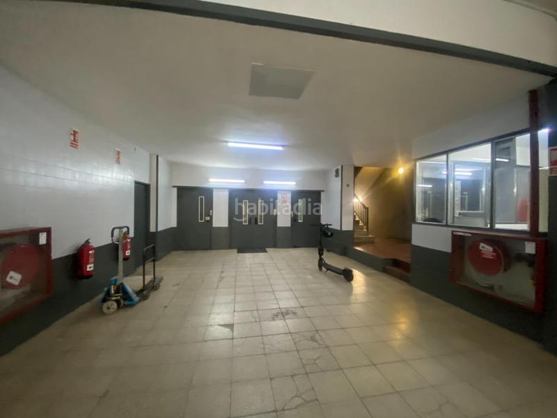 Foto 0be90cb6-fd4a-4398-98da-28f1acfc5532. Rent business premise in Poblenou Barcelona