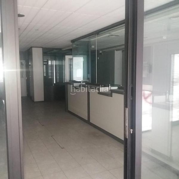 Foto 37cdfd96-971a-47f4-8235-f902a9fca44c. Local comercial local en venta, , carrer del canonge doctor auguet en Viladecans