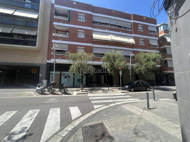Foto c542928d-0572-49f8-b572-3b0ac2a85408. Local comercial local en venta, , carrer del canonge doctor auguet en Viladecans
