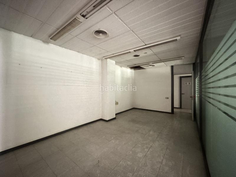 Foto cb054478-25d4-4294-8c37-623a70fd1013. Local comercial local en venta, , carrer del canonge doctor auguet en Viladecans