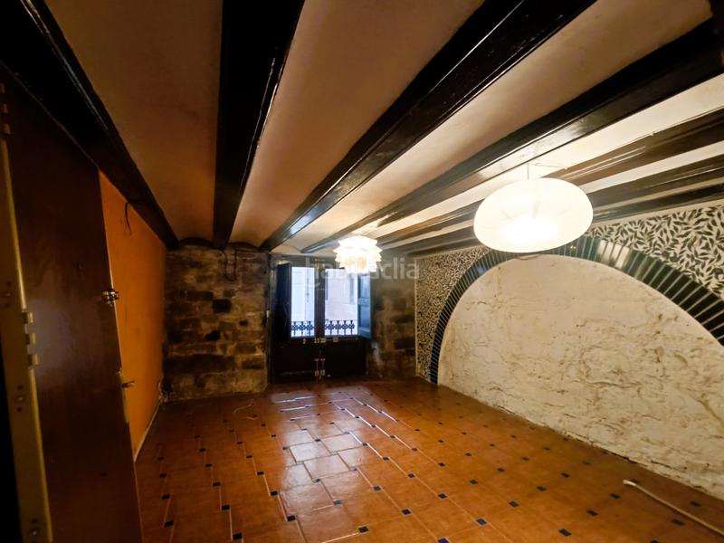 Foto e7d4c899-08e1-461d-965e-ae2b40cbc832. Local comercial a Gòtic Barcelona