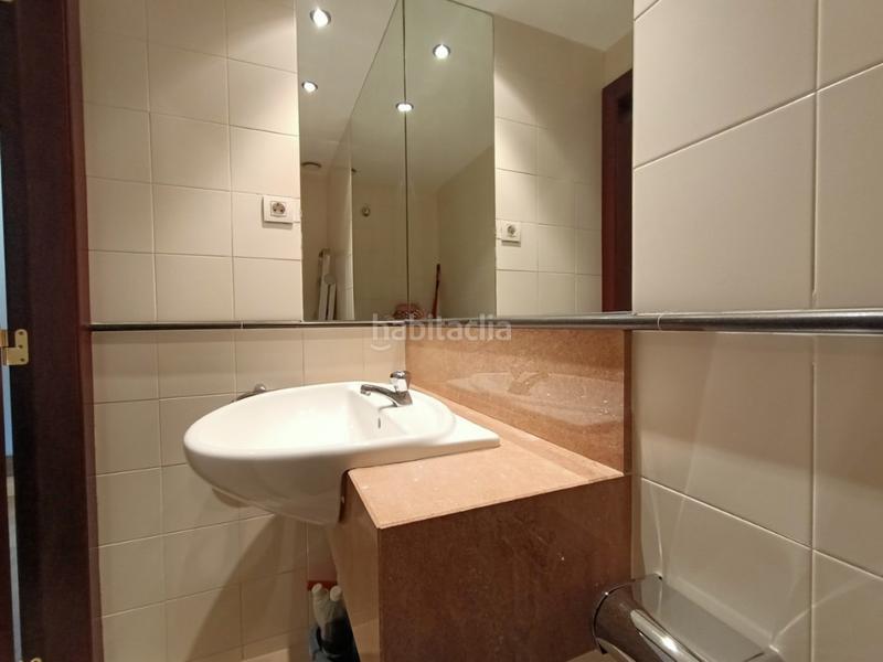 Foto 0a984de3-34ae-4e39-b477-a29076091c18. Alquiler local comercial local con terraza en alquiler en calle gomis, 84, distrito de gracia en Barcelona