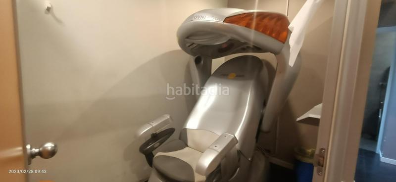 Foto 0e16c9b2-e082-4e17-ac42-f969356a2470. Traspaso local comercial traspaso centro de bronceado y centro estética en zona alta distrito sarria sant gervasi en Barcelona