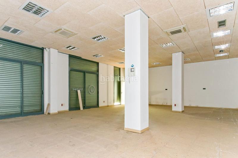 Foto f05b37ba-f9cd-49dd-af10-21e4d9968cd7. Geschäftsraum in Sant Cosme-La Granja Prat de Llobregat (El)