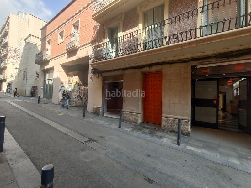Foto a90df1e6-7d9e-43a3-96e1-daa1e70a8e9d. Location local commercial dans Barcelona - calle berga 22 dans Barcelona