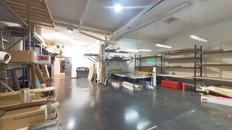 Foto f526c5ed-e171-4b01-8ec1-2ff5f154d5d5. Rent business premise in Barcelona - calle berga 22 in Barcelona