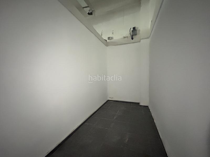 Foto 86e7f330-5846-4073-8608-97f3332ac827. Locale commerciale in Vinyets-Molí Vell Sant Boi de Llobregat