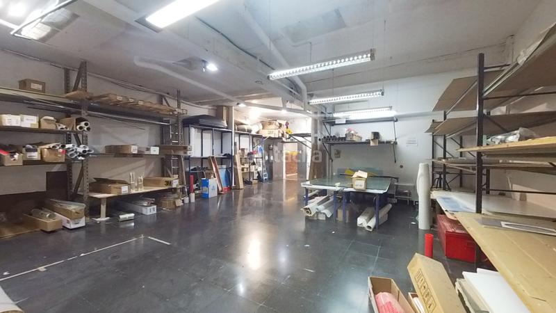 Foto b9df225e-9315-40af-ac03-8718fdc78ff7. Local comercial a Barcelona - calle berga 22 a Vila de Gràcia Barcelona