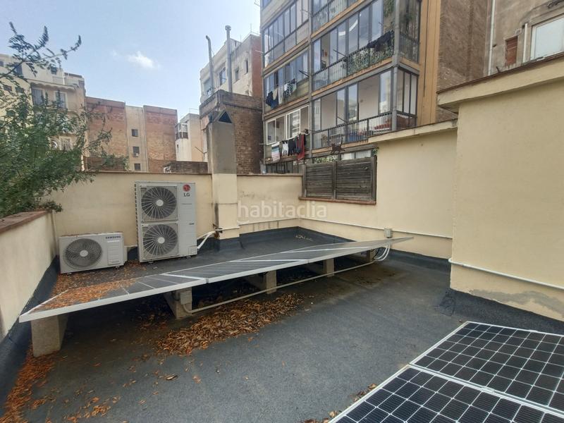 Foto fce4aa1b-e73e-4c55-a8bc-0dff8cd3a666. Local comercial a Barcelona - calle berga 22 a Vila de Gràcia Barcelona