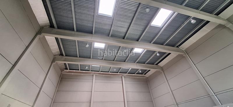 Foto 2a63323d-3107-449a-9bd7-6da3921c38fe. Lloguer nau industrial a Casablanca Sant Boi de Llobregat