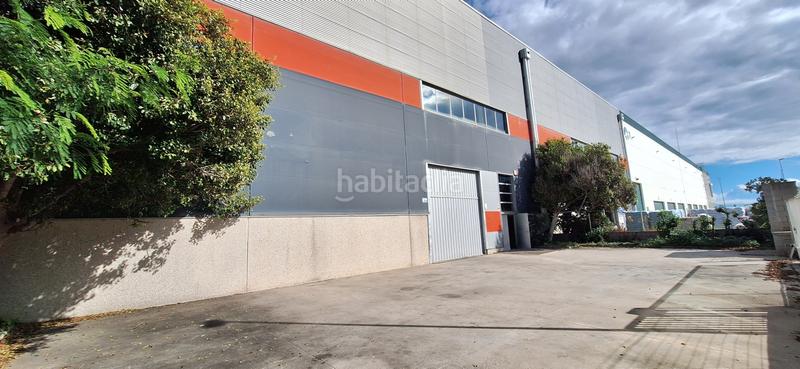 Foto 657d2d12-796a-48c6-a341-dae233f86ba3. Location bâtiment à usage industriel dans Casablanca Sant Boi de Llobregat