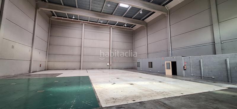 Foto b4125545-8bd6-4057-8804-3ce4725cc6b1. Miete fabrikhalle in Casablanca Sant Boi de Llobregat