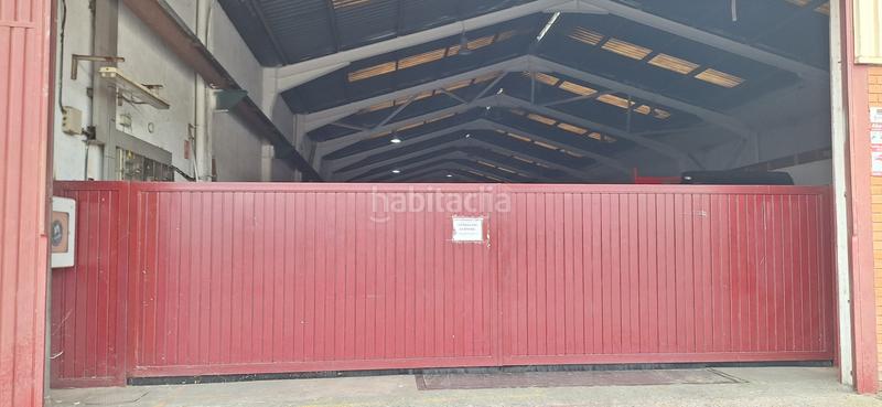 Foto 68ff6310-bd32-4eb8-86d3-bbde32dd41df. Nau industrial a Zona Industrial Ripollet